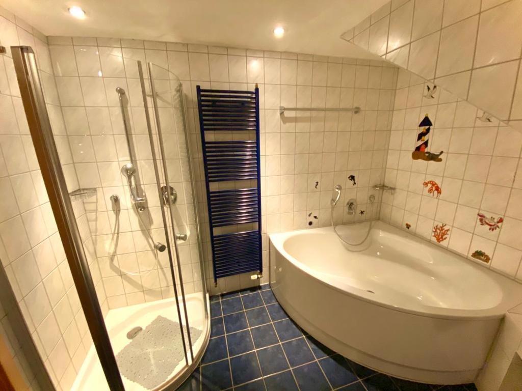 Beautiful Suites In The Center Of Gütersloh Exterior foto